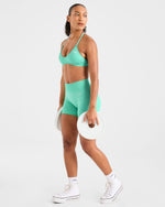 Adapt Seamless Shorts | 4.5" - Spring Mint