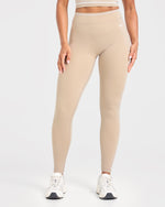 Form Leggings - Mocha