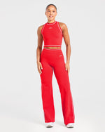 Form Tank Top - Rouge