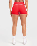Form Shorts - Rouge