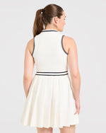 Classic Pleated Dress - Blanc