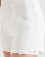 Run Ruched Shorts - Blanc