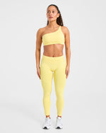 Enhance Seamless One Shoulder Sports Bra - Bright Jaune