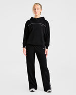 Form Straight Leg Joggers - Noir