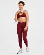 Adapt Seamless Strappy Sports Bra - Autumn Rouge
