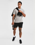 Essential Lightweight 5" Shorts - Noir