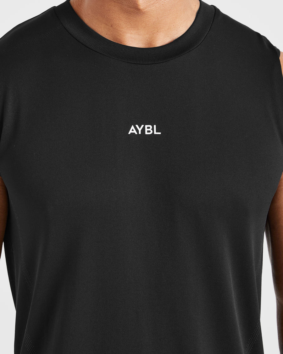 Attain Seamless Vest - Black