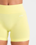 Adapt Seamless Shorts | 4.5" - Spring Jaune