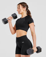 Adapt Seamless Crop Top - Noir