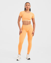 Adapt Seamless Crop Top - Bright Orange
