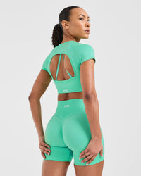 Adapt Seamless Crop Top - Spring Mint