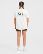 AYBL Athletics Oversized T Shirt - Off Blanc/Vert