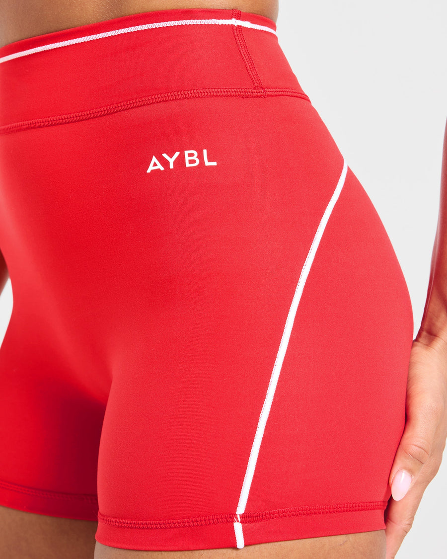 Form Shorts - Rouge