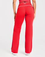 Form Flared Leggings - Rouge