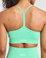 Empower Seamless Sports Bra - Spring Vert