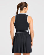 Classic Pleated Dress - Noir