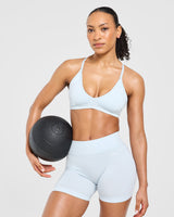 Adapt Seamless Strappy Sports Bra - Iced Bleu