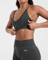Adapt Seamless Tank Top - Dark Charcoal