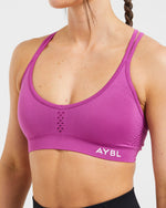 Essential Seamless Strappy Sports Bra - Magenta