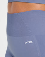 Empower Seamless Shorts - Slate Bleu