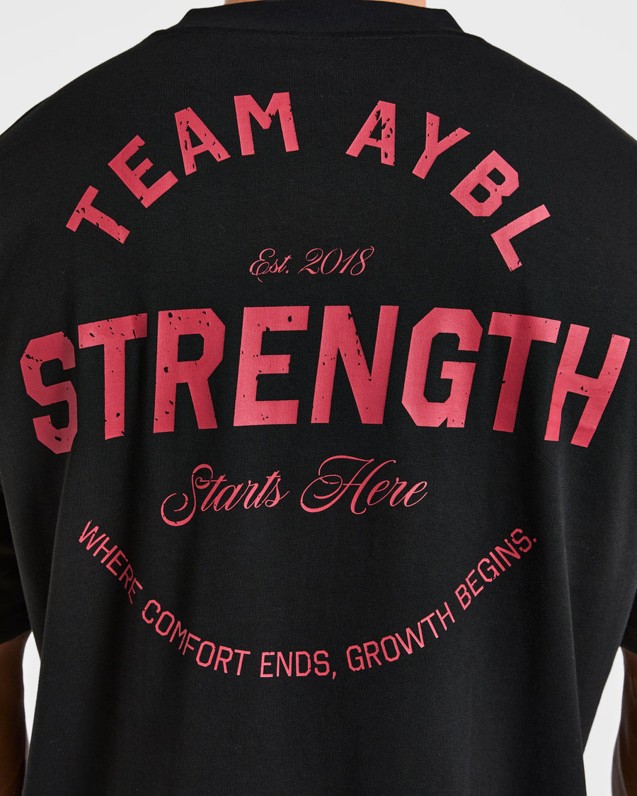 Cam Kissel x Strength Starts Here Oversized T Shirt  - Noir/Rouge
