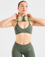 Adapt Seamless Strappy Sports Bra - Vert