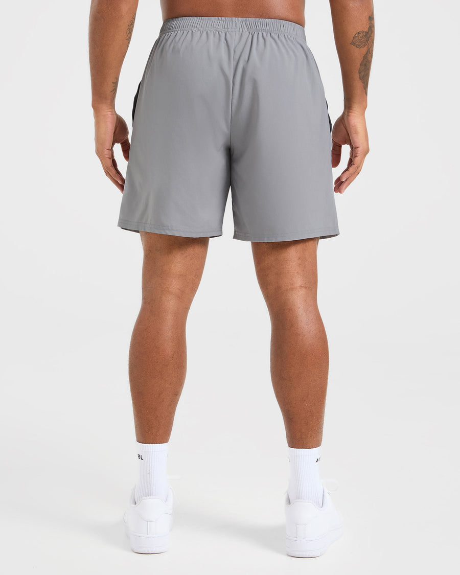 Core 7" Shorts - Gris