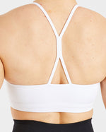 Essential Ruched Sports Bra - Blanc