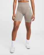 Empower Seamless Cycling Shorts - Taupe Marl