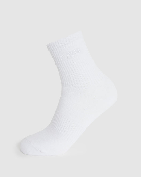 Tonal Embroidered Crew Socks - Blanc